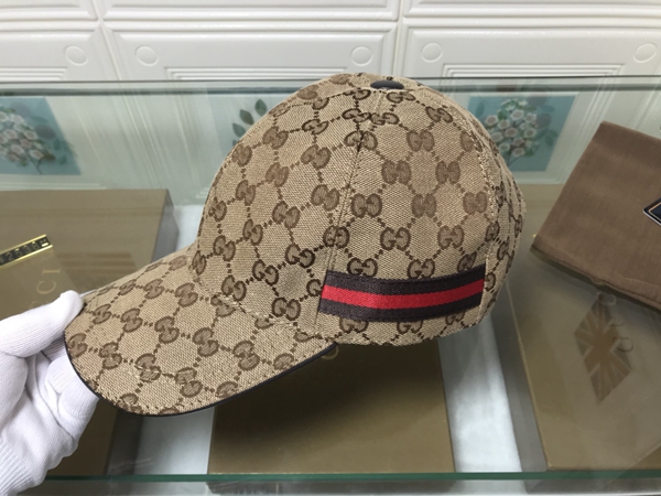 ブランド帽子正面デザイン